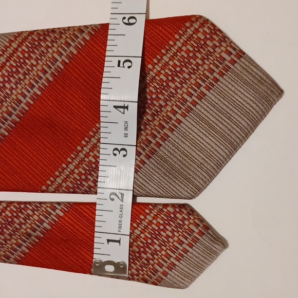 Le Chevron Men's 100% Polyester Tie - Picture 9 of 9